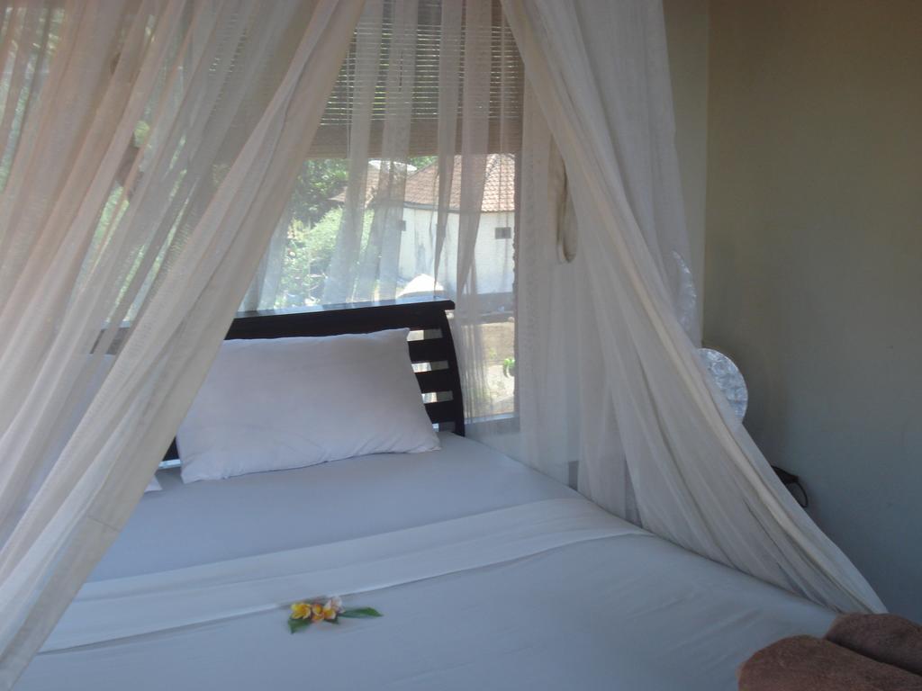 Bulih Beach Bungalows アメッド 部屋 写真