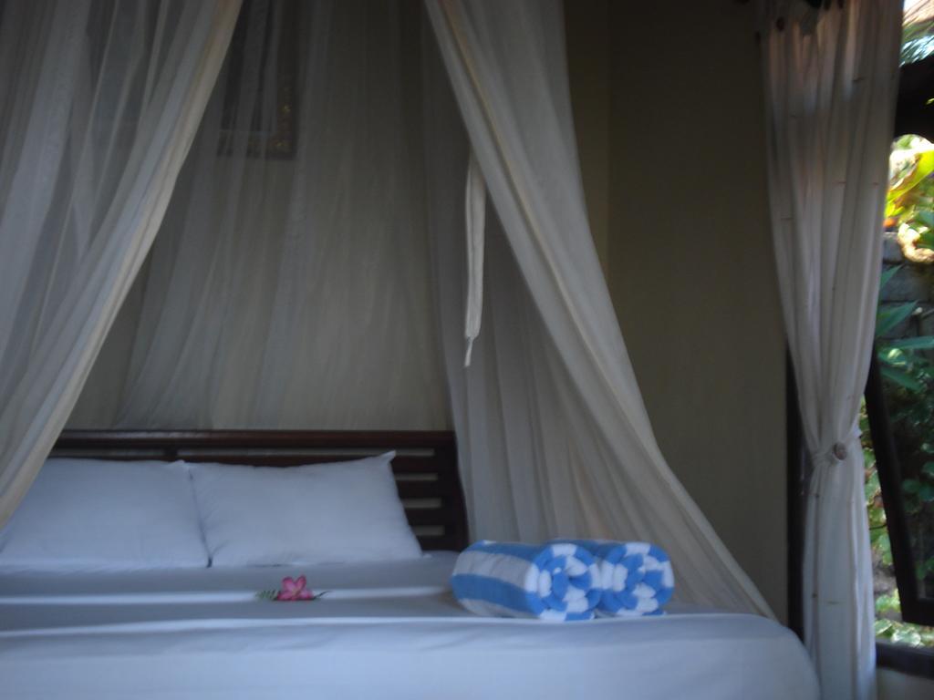 Bulih Beach Bungalows アメッド 部屋 写真