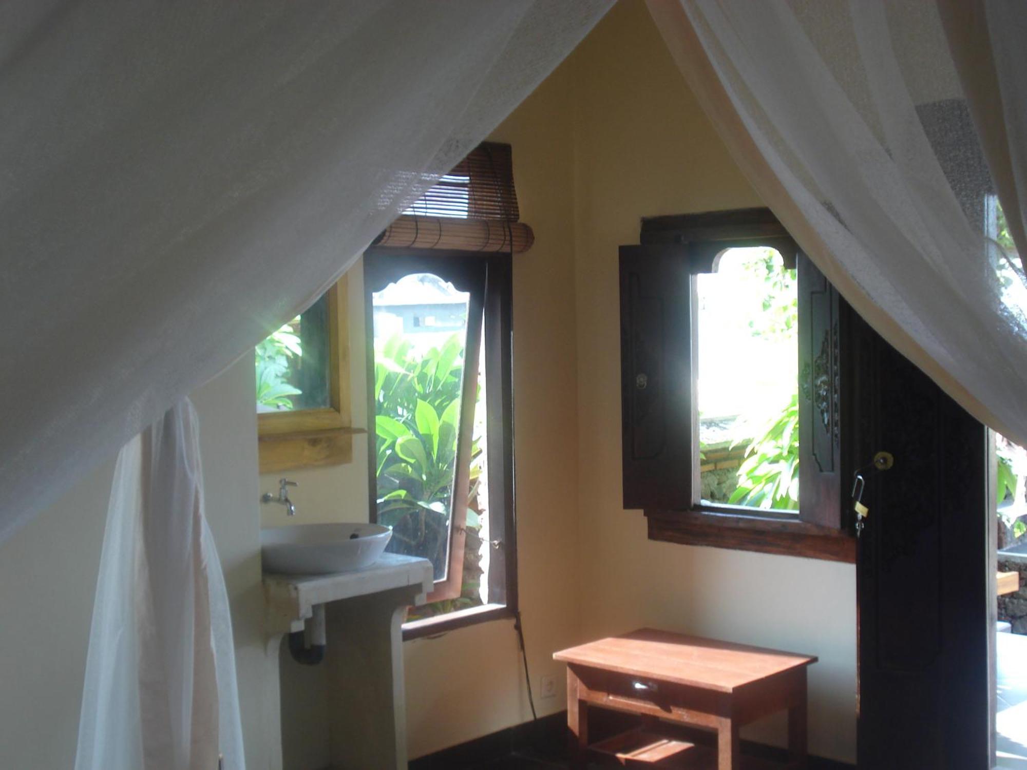 Bulih Beach Bungalows アメッド エクステリア 写真