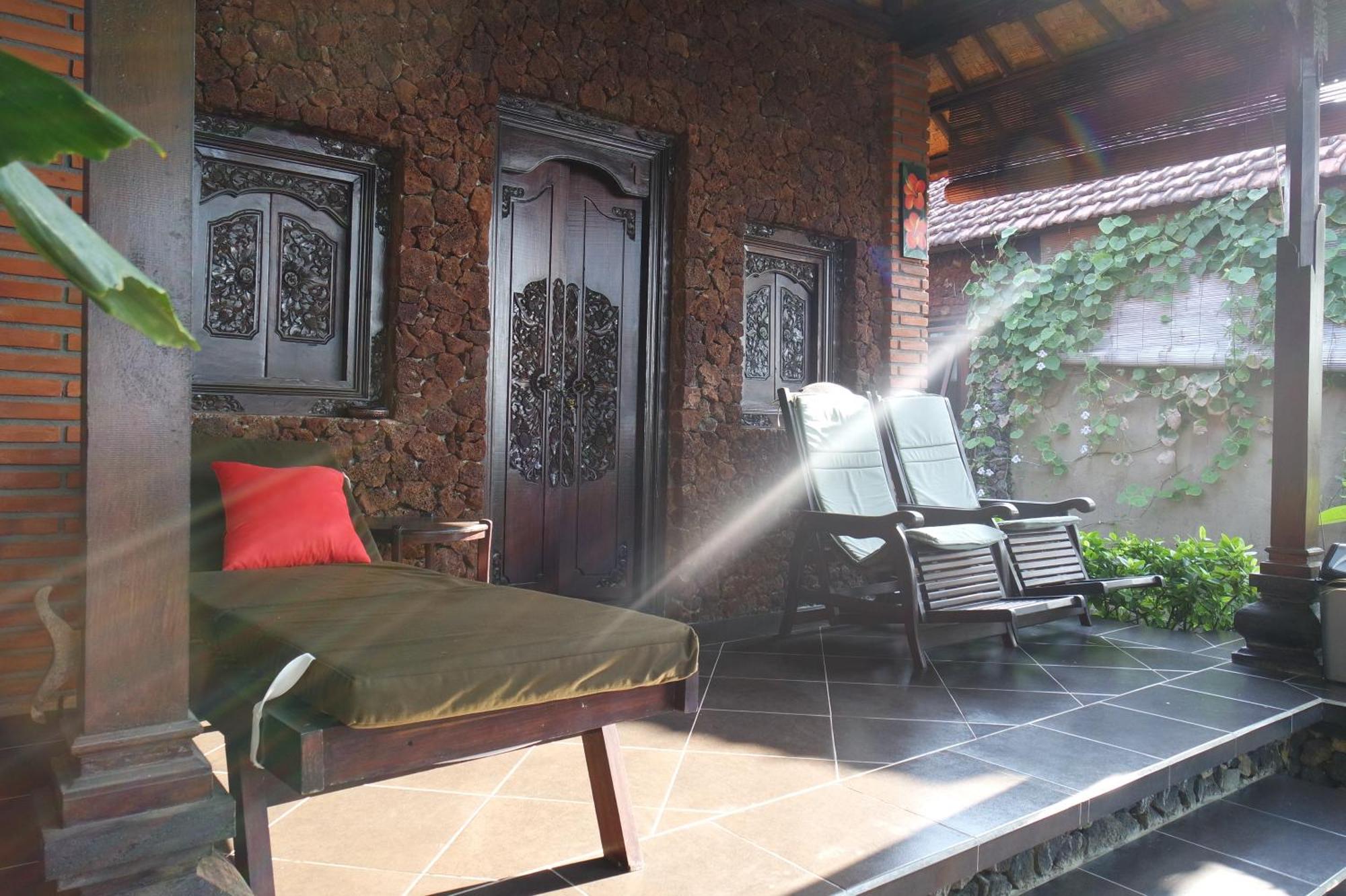 Bulih Beach Bungalows アメッド 部屋 写真
