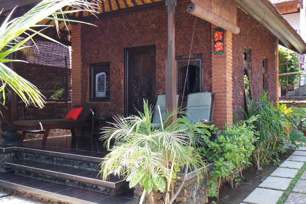 Bulih Beach Bungalows アメッド 部屋 写真